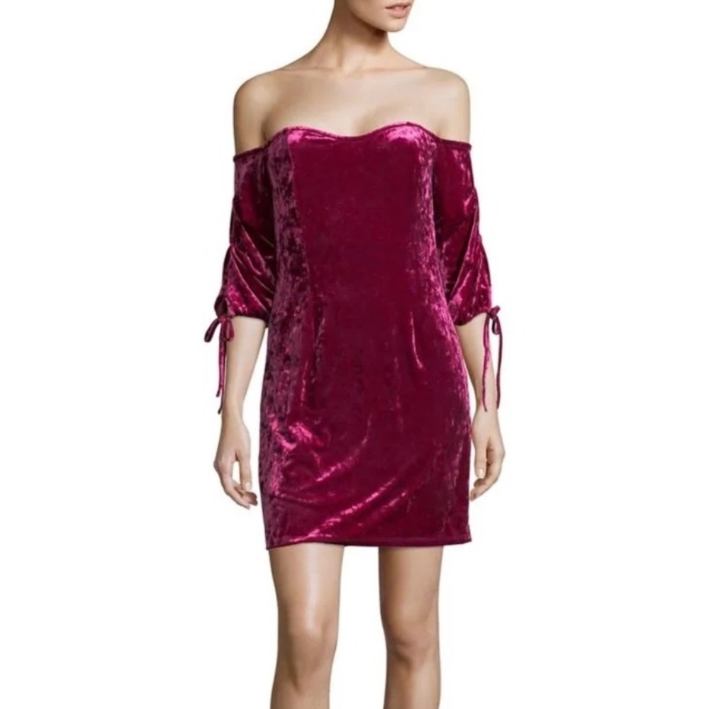 Cynthia Steffe Grand Ruby Bodycon Dress in Magenta